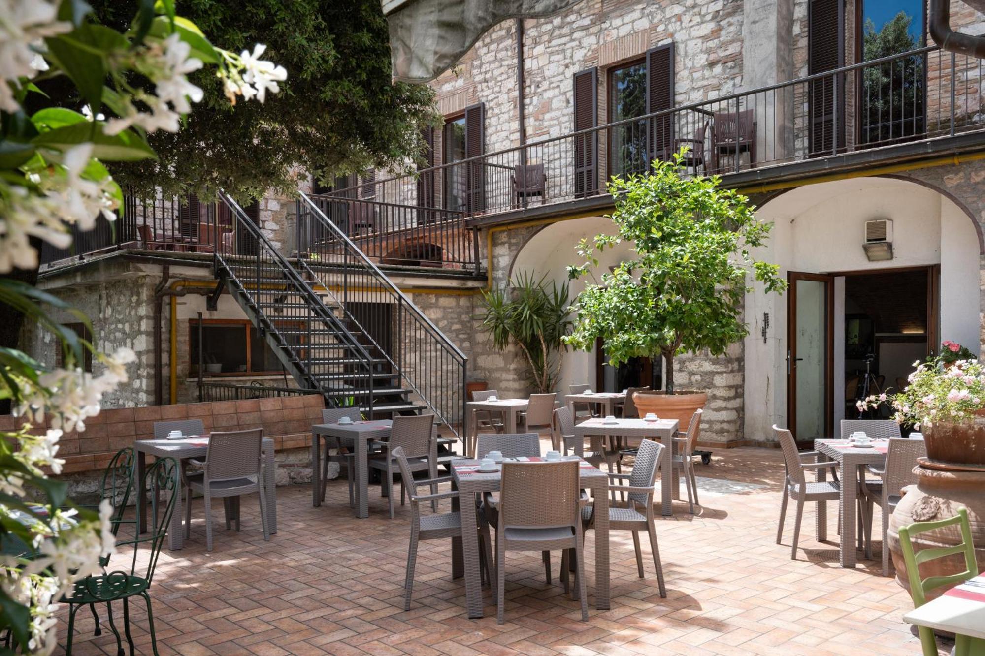 Hotel San Marco Gubbio Eksteriør bilde