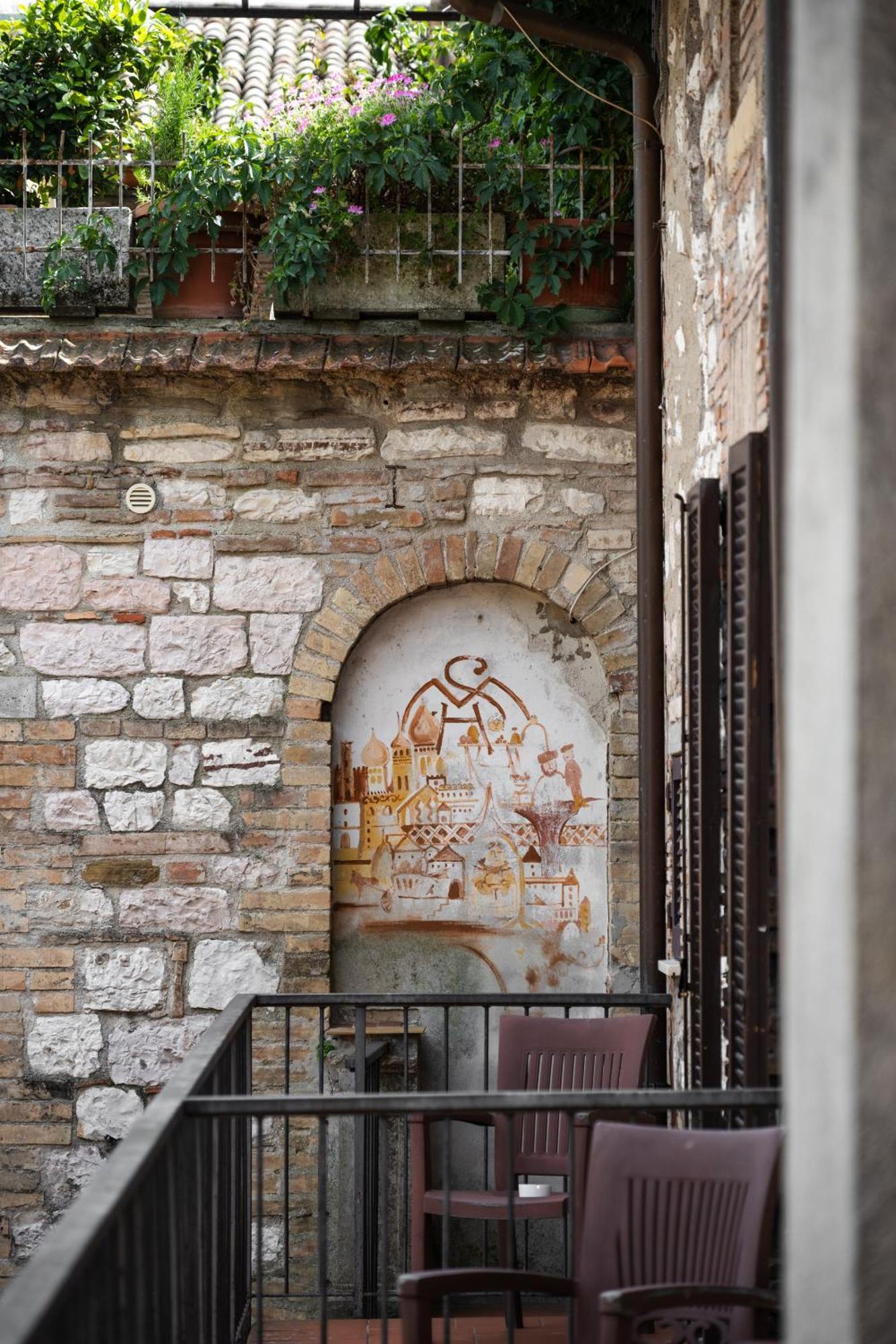 Hotel San Marco Gubbio Eksteriør bilde